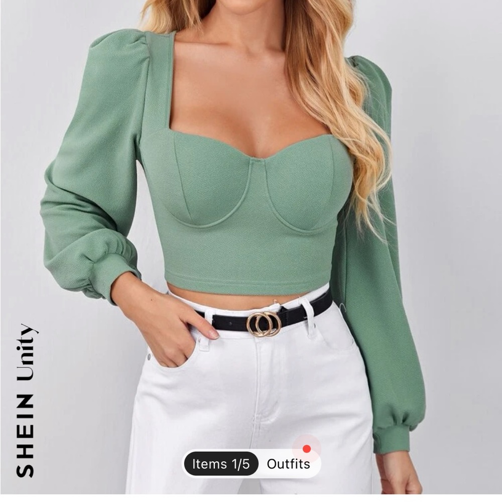 Sweetheart neck puff sleeve crop top